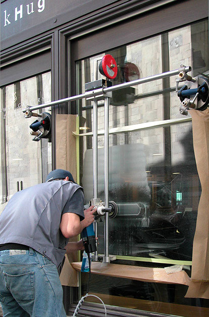 vetrox, surfaces vitrées, laitances sur verre, polir de fines rayures, enlever de fines rayures, enlever des rayures, égratignures