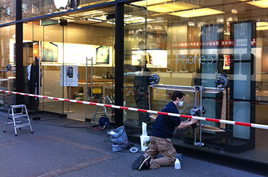 vetrox, surfaces vitrées, laitances sur verre, polir de fines rayures, enlever de fines rayures, enlever des rayures, égratignures