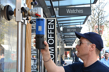 vetrox, surfaces vitrées, laitances sur verre, polir de fines rayures, enlever de fines rayures, enlever des rayures, égratignures