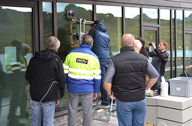 vetrox, surfaces vitrées, laitances sur verre, polir de fines rayures, enlever de fines rayures, enlever des rayures, égratignures