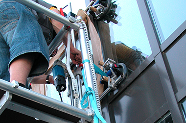 vetrox, surfaces vitrées, laitances sur verre, polir de fines rayures, enlever de fines rayures, enlever des rayures, égratignures