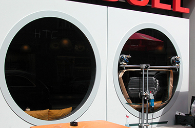 vetrox, surfaces vitrées, laitances sur verre, polir de fines rayures, enlever de fines rayures, enlever des rayures, égratignures